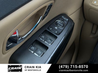 2016 Kia Sedona EX - CARFAX ONE OWNER