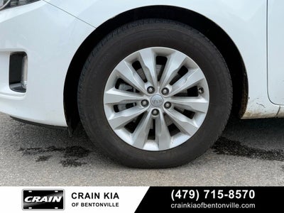2016 Kia Sedona EX - CARFAX ONE OWNER
