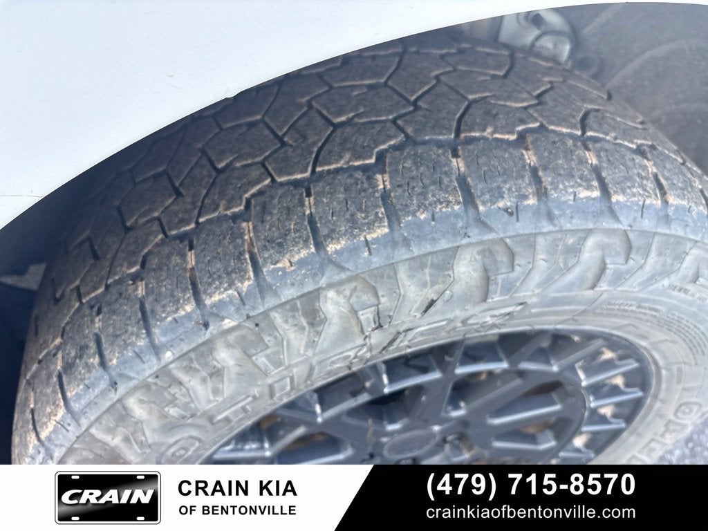 2024 Kia Carnival LX | CARFAX ONE OWNER!