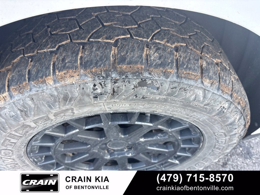 2024 Kia Carnival LX | CARFAX ONE OWNER!