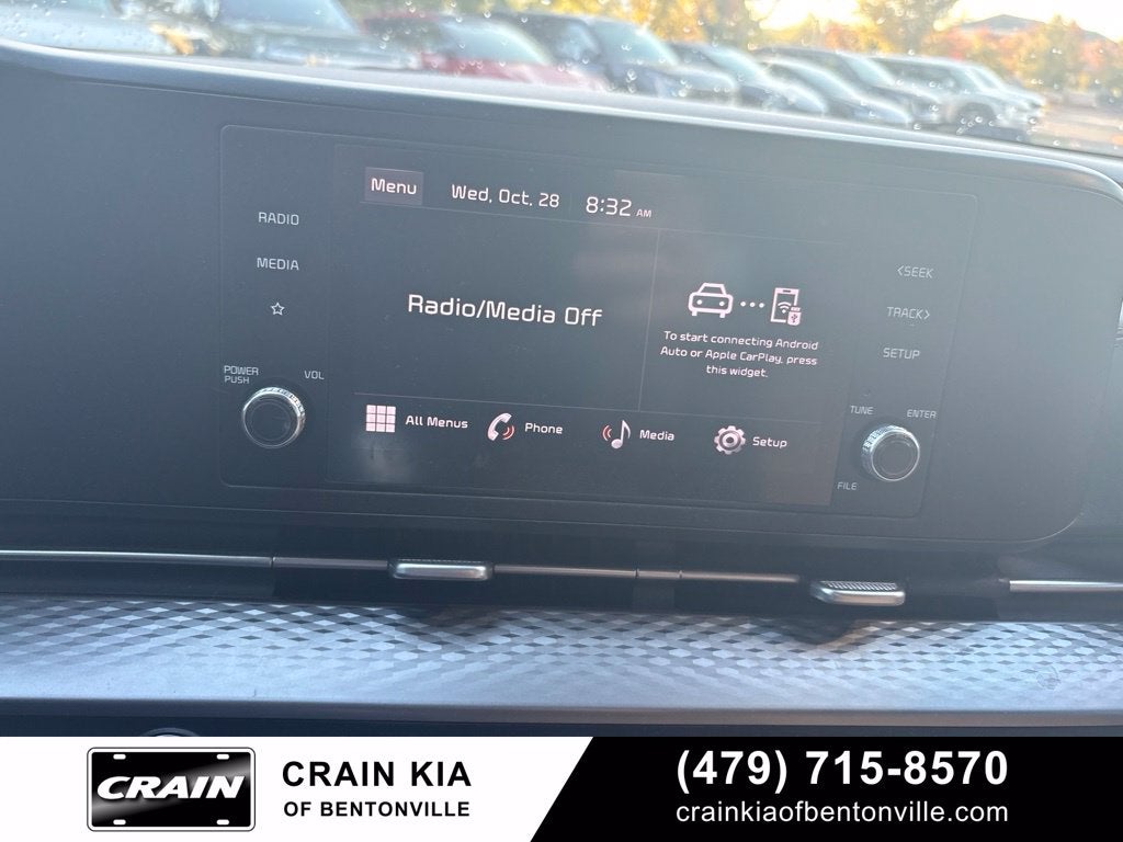 2024 Kia Carnival LX | CARFAX ONE OWNER!