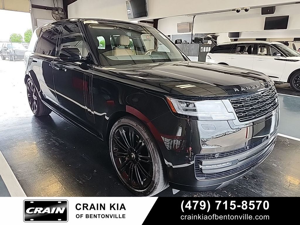 2025 Land Rover Range Rover SE LWB - 3RD ROW / AWD / ONE OWNER