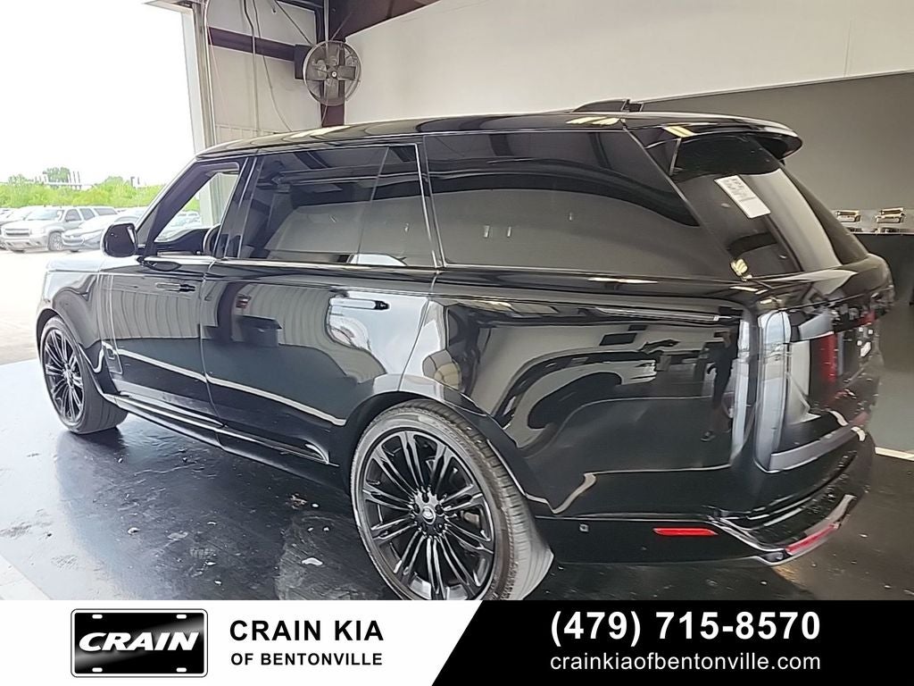 2025 Land Rover Range Rover SE LWB - 3RD ROW / AWD / ONE OWNER