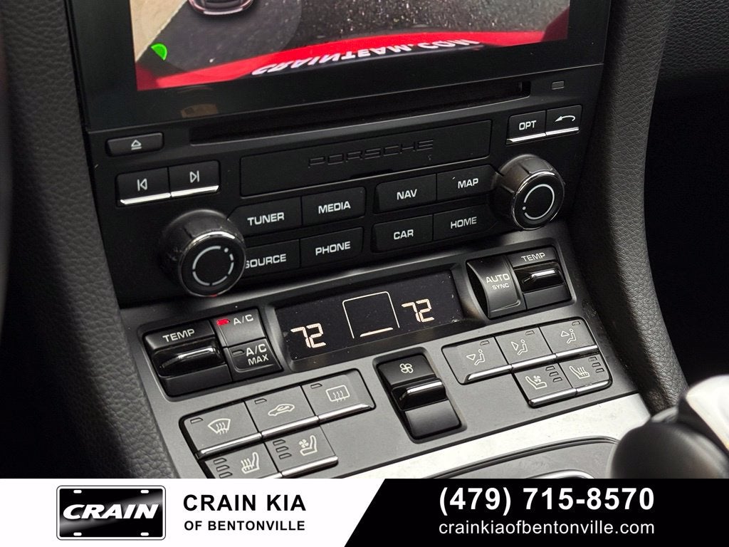 2018 Porsche 911 Carrera