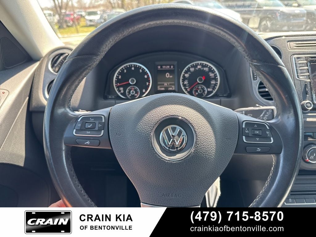 2016 Volkswagen Tiguan SE 4Motion - AWD / SUNROOF / CLEAN CARFAX