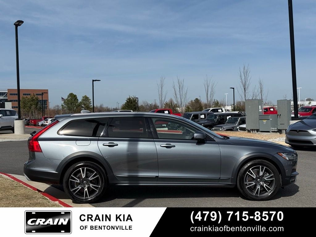 2017 Volvo V90 Cross Country T6 AWD - AWD / PANORAMIC SUNROOF