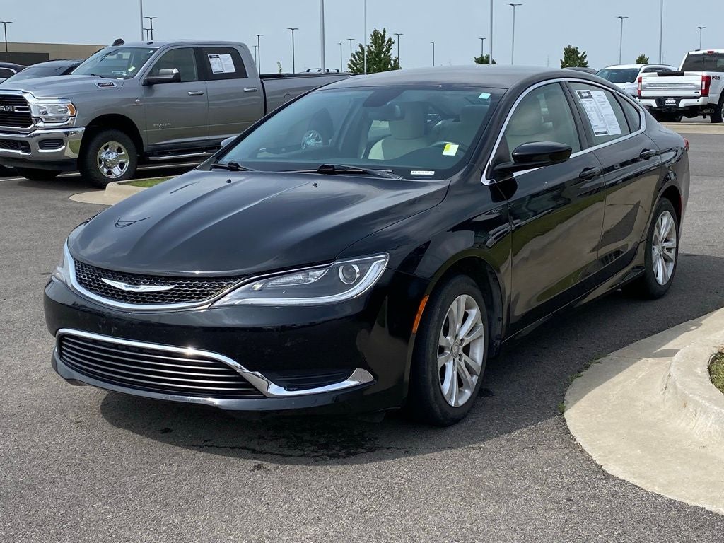 2015 Chrysler 200 Limited