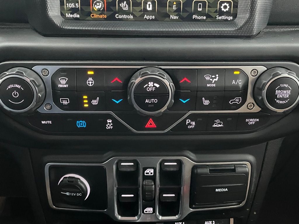 2021 Jeep Wrangler Unlimited Sahara 4xe 4X4 / HEATED SEATS