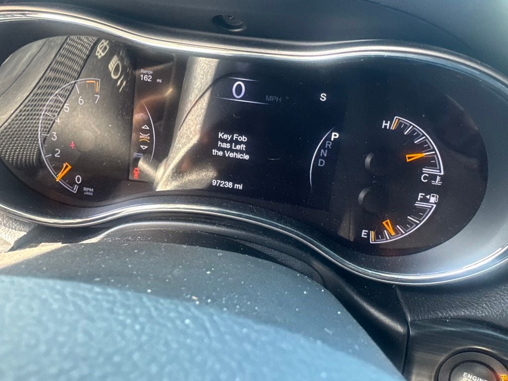 2019 Jeep Grand Cherokee Limited PANO SUNROOF / HEATED SEATS / CLEAN CARFAX