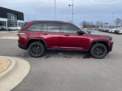 2024 Jeep Grand Cherokee Altitude X 4X4 / HEATED SEATS