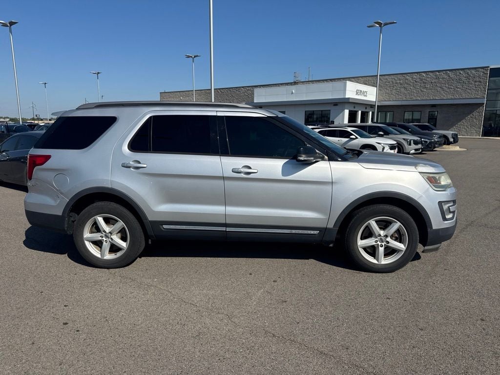 2016 Ford Explorer XLT 4X4