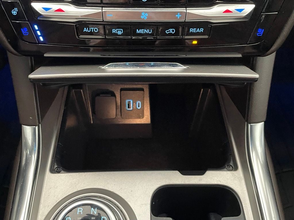 2022 Ford Explorer King Ranch 4X4 / PREMIUM AUDIO / LEATHER / 3RD ROW