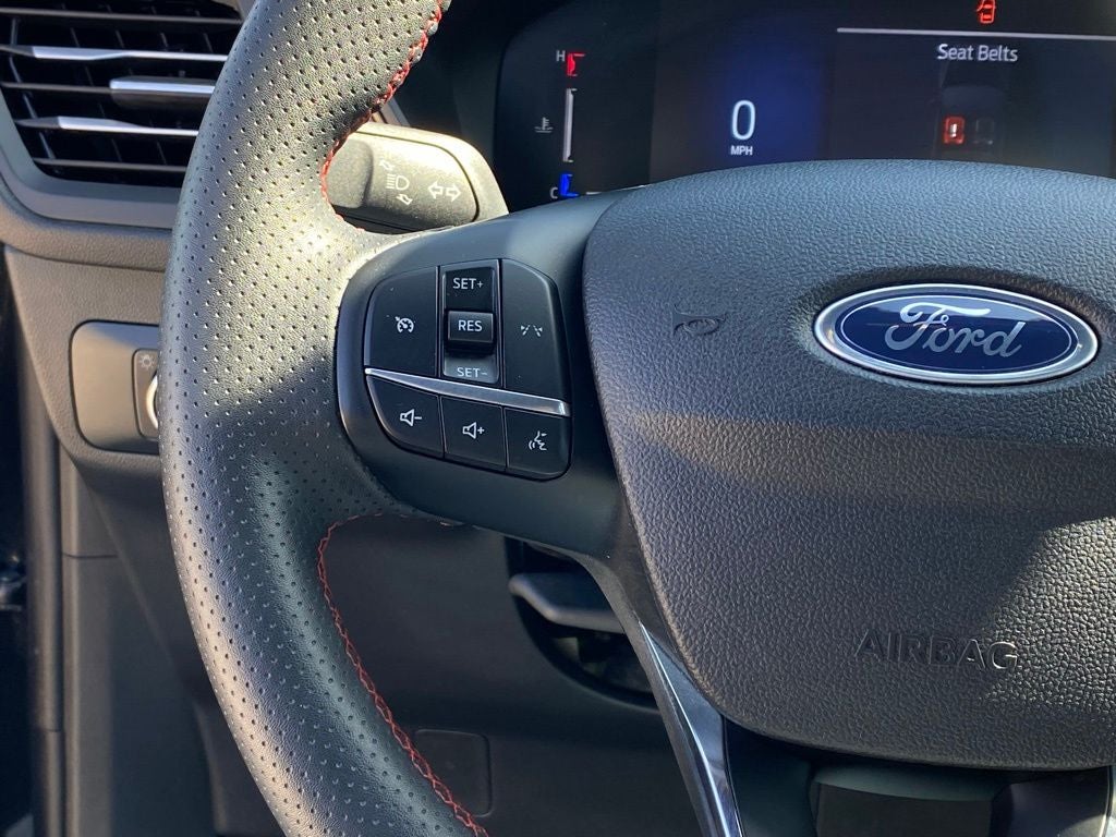 2025 Ford Escape ST-Line ONE OWNER / CLEAN CARFAX