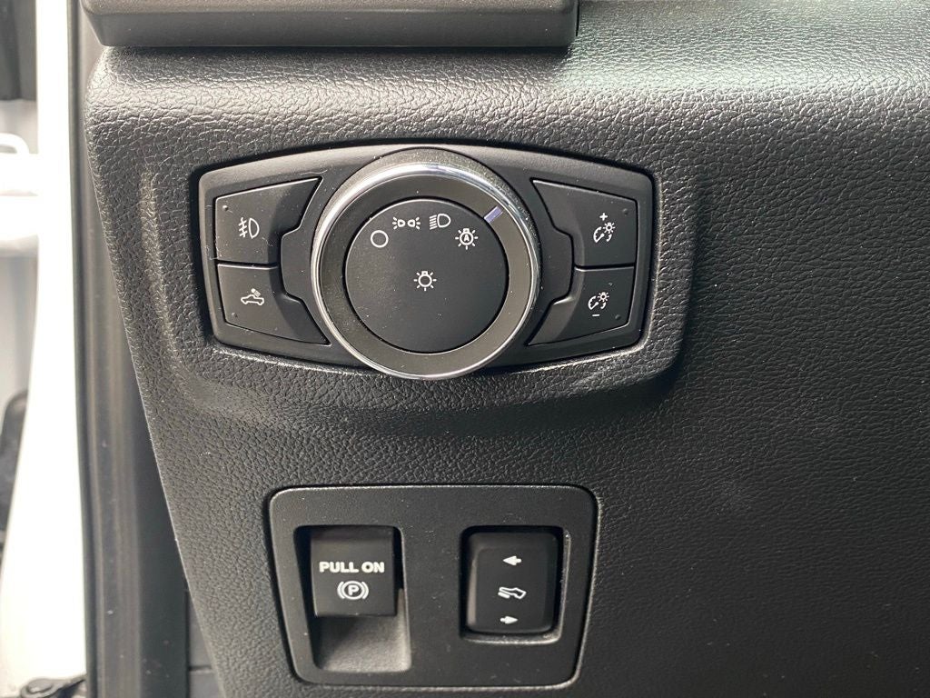 2020 Ford F-150 XLT FX4 / HEATED SEATS / CLEAN CARFAX