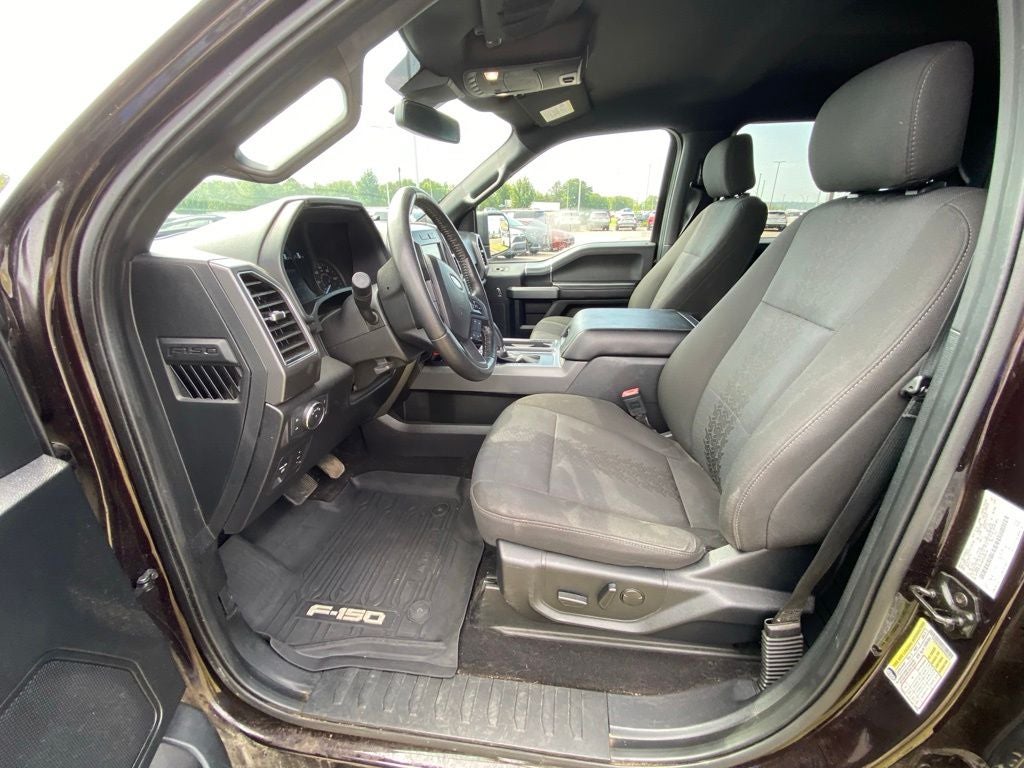 2019 Ford F-150 XLT 4X4 / HEATED SEATS / CLEAN CARFAX