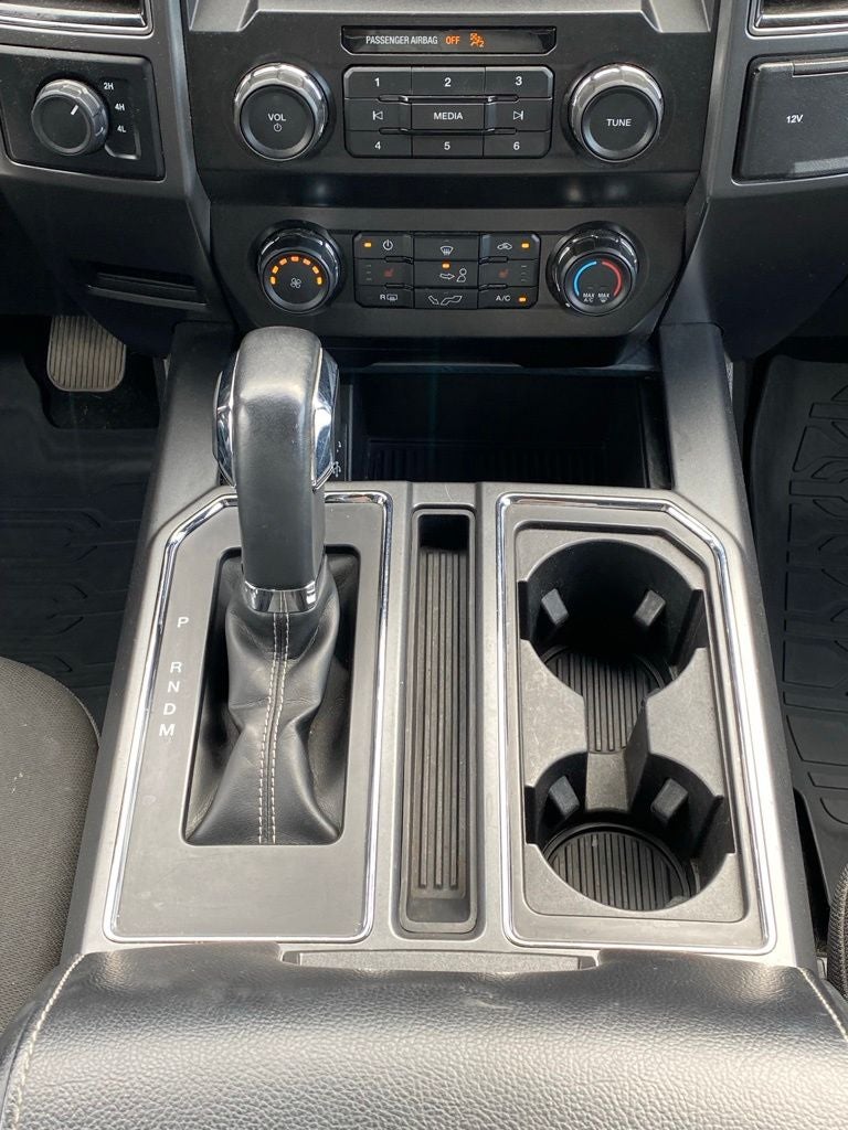 2019 Ford F-150 XLT 4X4 / HEATED SEATS / CLEAN CARFAX