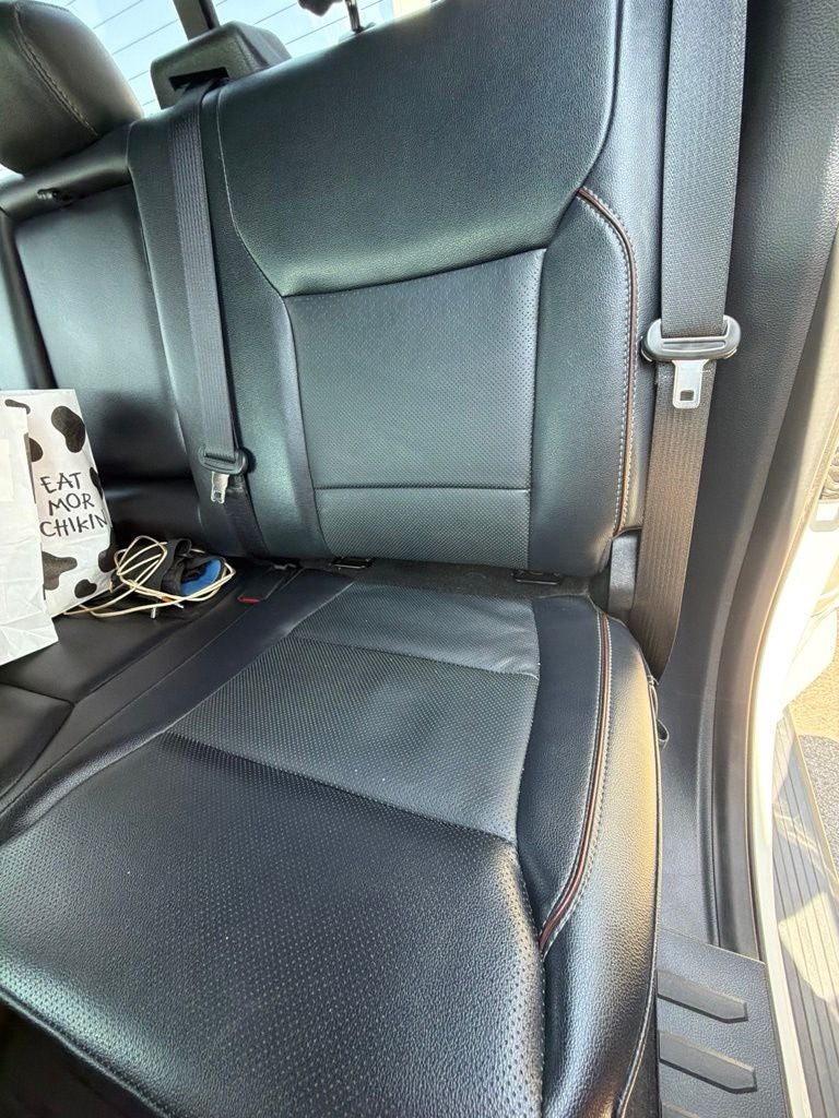 2023 Ford F-150 Lariat HEATED SEATS / 4X4