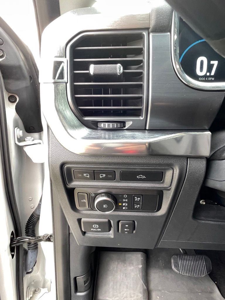 2021 Ford F-150 Lariat MOONROOF / HEATED SEATS / 4X4