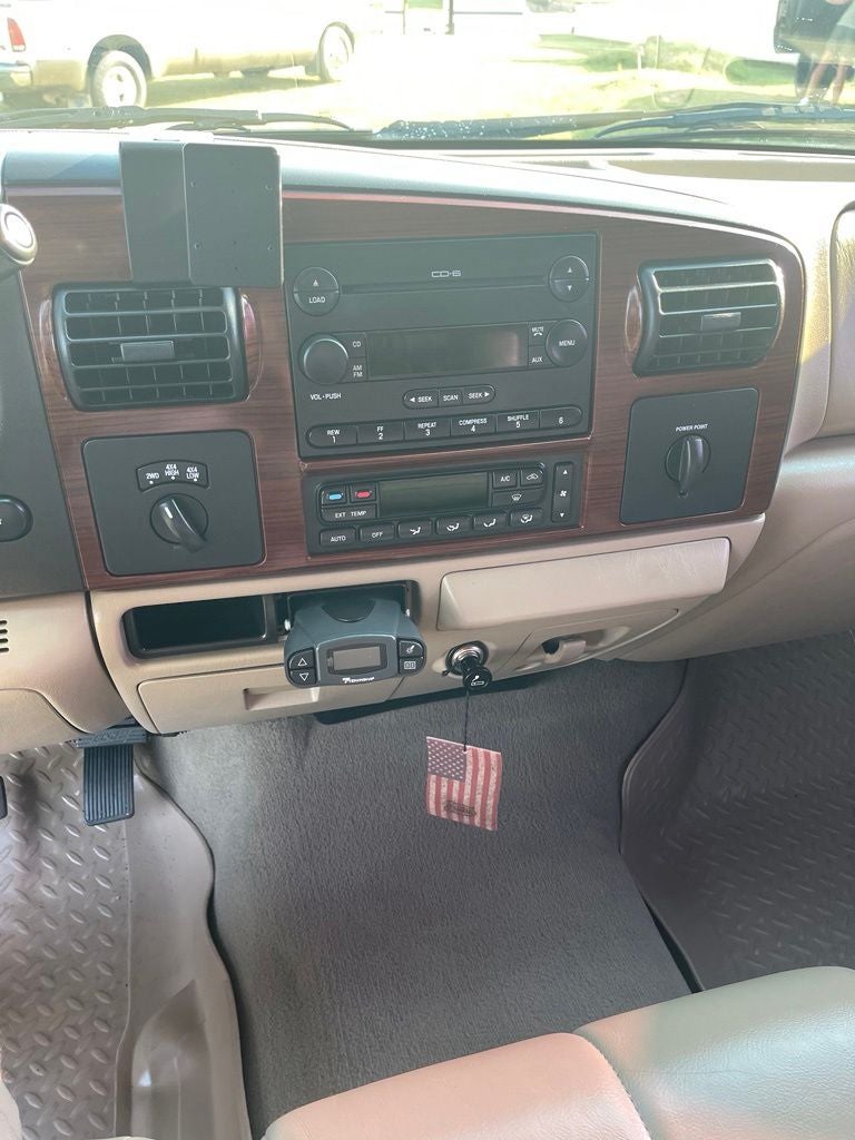 2005 Ford F-350SD Base
