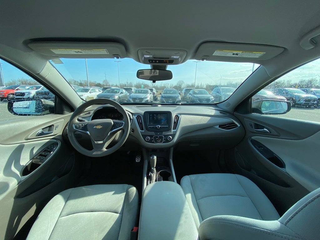 2017 Chevrolet Malibu LS 1LS