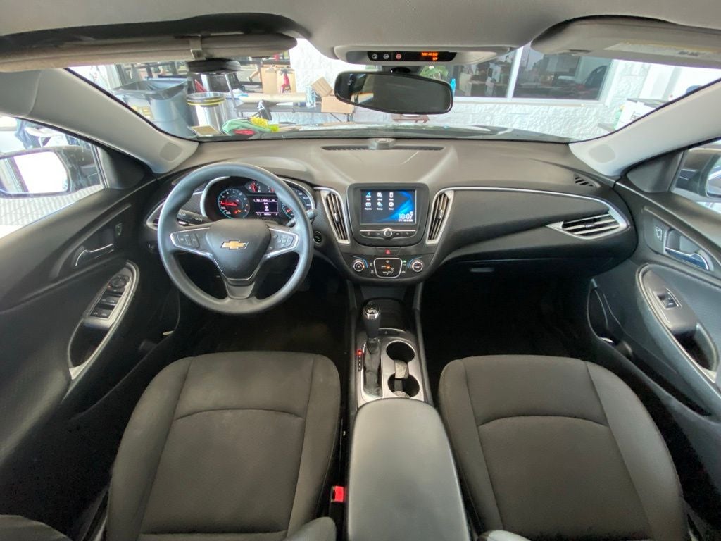 2018 Chevrolet Malibu LS 1LS