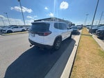 2026 GMC Acadia AT4 ONE OWNER / AWD / HEATED AND COOLED SEATS