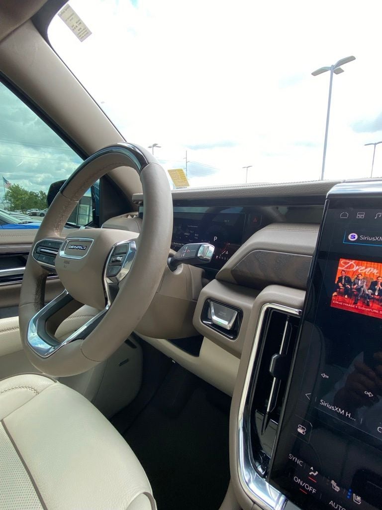 2026 GMC Yukon Denali ONE OWNER / SUNROOF / LOADED