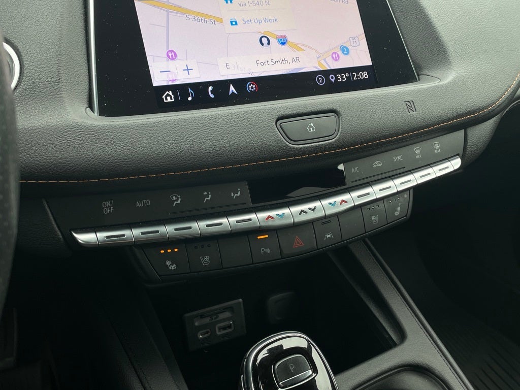 2020 Cadillac XT4 Sport AWD / LEATHER / HEATED SEATS