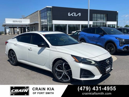 2023 Nissan Altima 2.5 SR