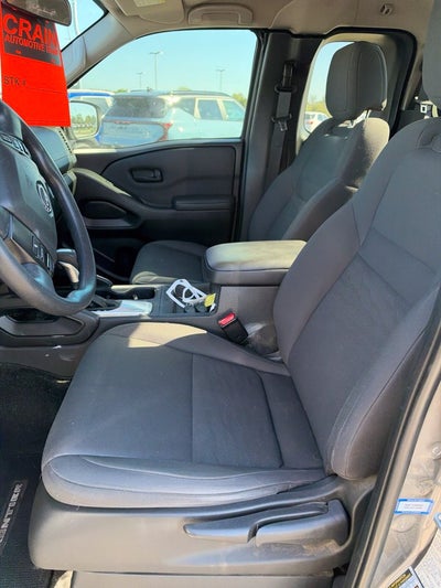 2022 Nissan Frontier S