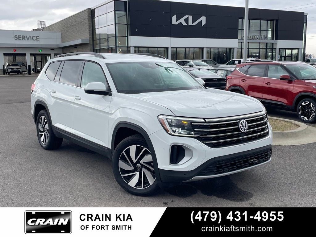 2025 Volkswagen Atlas 2.0T SE w/Technology ONE OWNER / HEATED SEATS