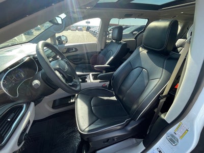 2024 Chrysler Pacifica Limited HEATED SEATS / LEATHER / MOONROOF