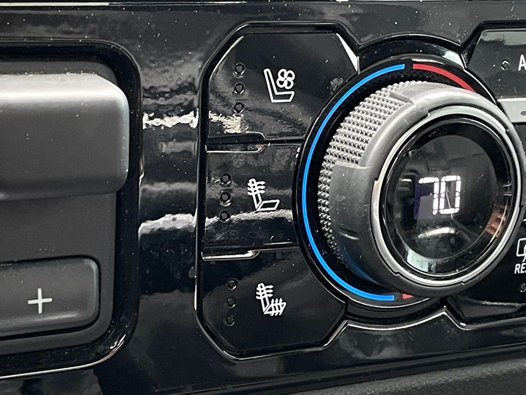 2023 Chevrolet Silverado 1500 LTZ 4X4 / HEATED SEATS