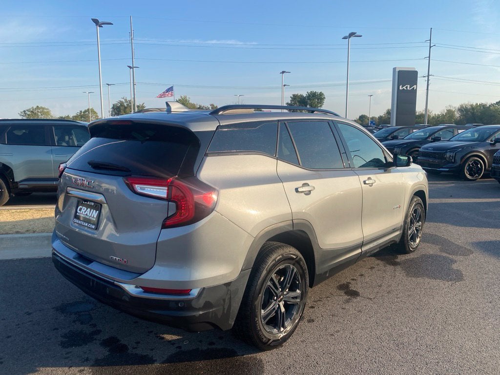 2024 GMC Terrain AT4