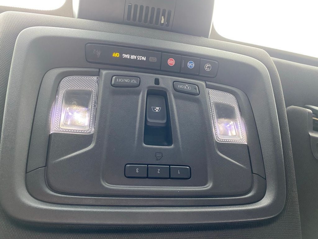 2022 GMC Sierra 1500 AT4 4x4 / HEATED SEATS