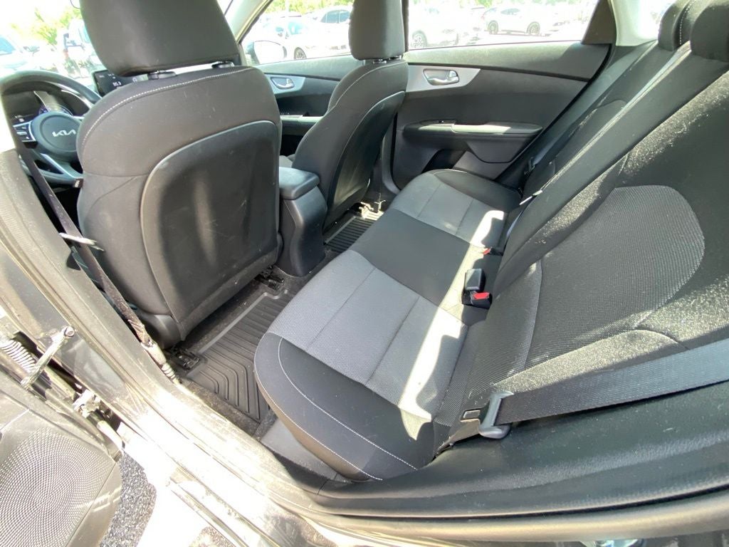 2024 Kia Forte LXS BLIND SPOT / ONE OWNER