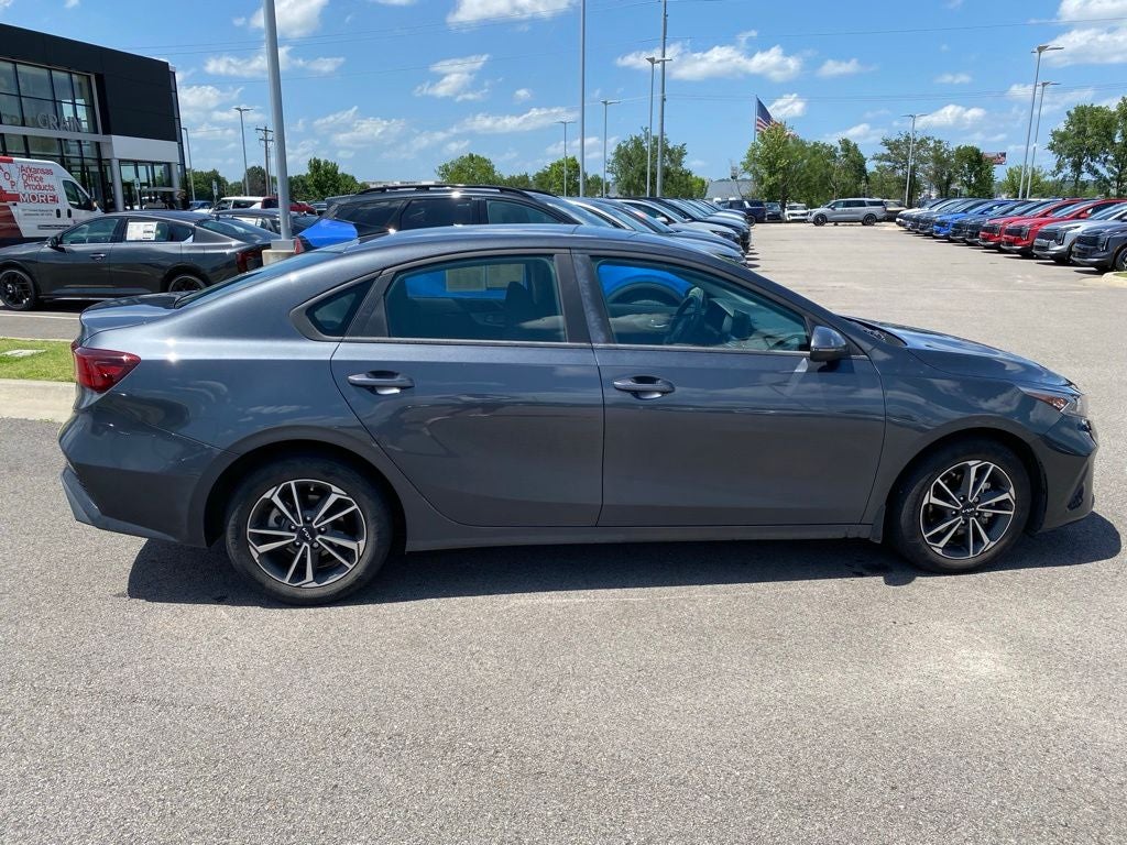 2024 Kia Forte LXS BLIND SPOT / ONE OWNER