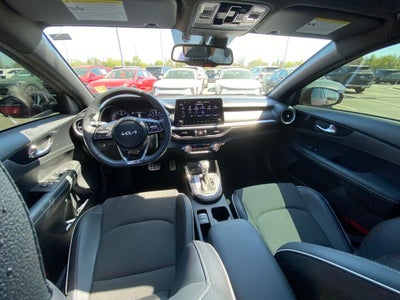 2024 Kia Forte GT-Line SUNROOF / HEATED SEATS / NAV