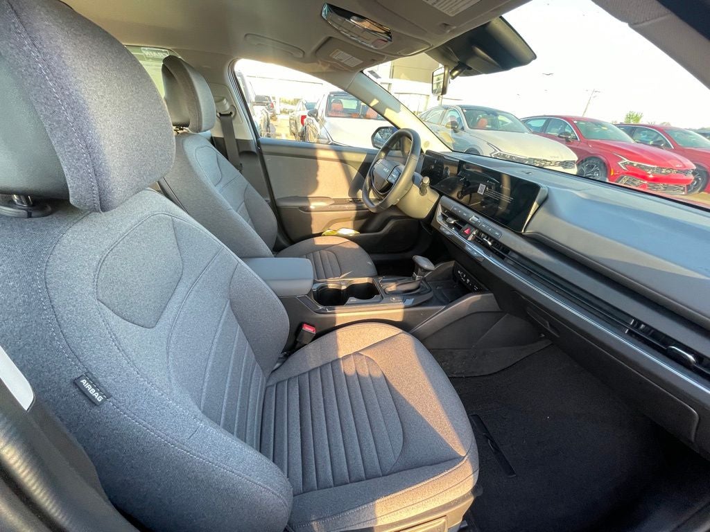 2025 Kia K4 EX ONE OWNER / CLEAN CARFAX