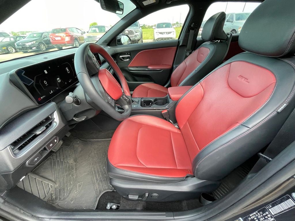 2025 Kia K4 GT-Line RED INTERIOR PACK / HEATED SEATS / COOLED SEATS /