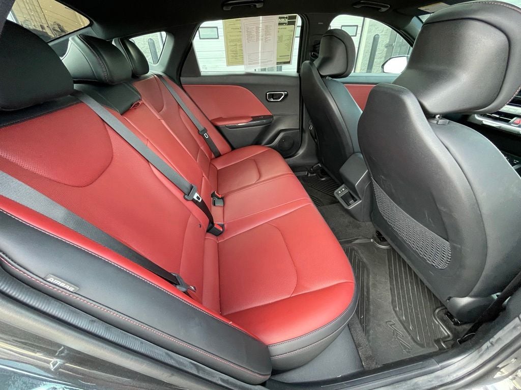 2025 Kia K4 GT-Line RED INTERIOR PACK / HEATED SEATS / COOLED SEATS /