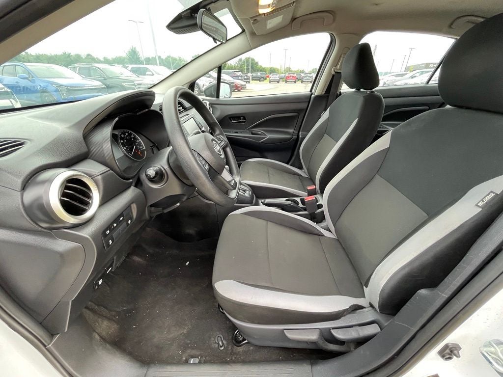 2025 Nissan Versa 1.6 S CLEAN CARFAX