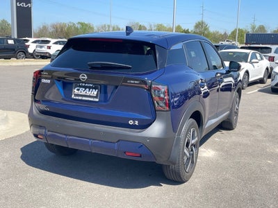 2025 Nissan Kicks SV