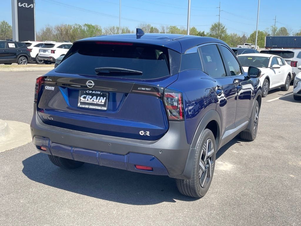 2025 Nissan Kicks SV