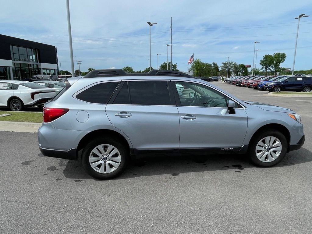 2017 Subaru Outback 2.5i