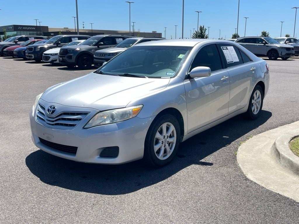 2011 Toyota Camry LE LOW PAYMENTS