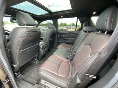 2025 Honda Pilot Black Edition AWD / 3RD ROW / LOADED / ONE OWNER