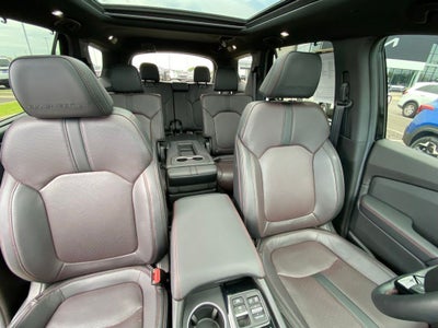2025 Honda Pilot Black Edition AWD / 3RD ROW / LOADED / ONE OWNER