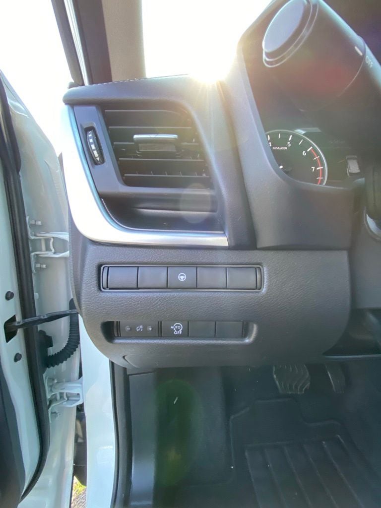 2023 Nissan Rogue SV AWD / CLEAN CARFAX