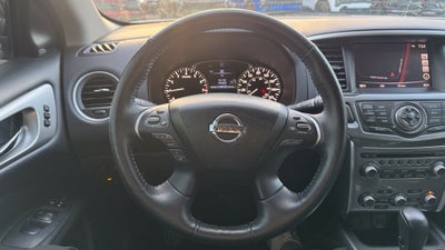 2020 Nissan Pathfinder SL